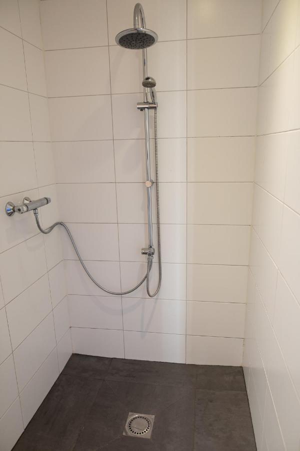مبيت وإفطار بْلوكسيل Yep! Slapen Bij De Sluis المظهر الخارجي الصورة